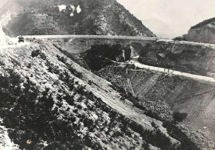 【 玩 家 必 看 】 “ 蜀 中 生 活 圈 有 人 开 挂 吗 ! 分 享 用 挂 教 程