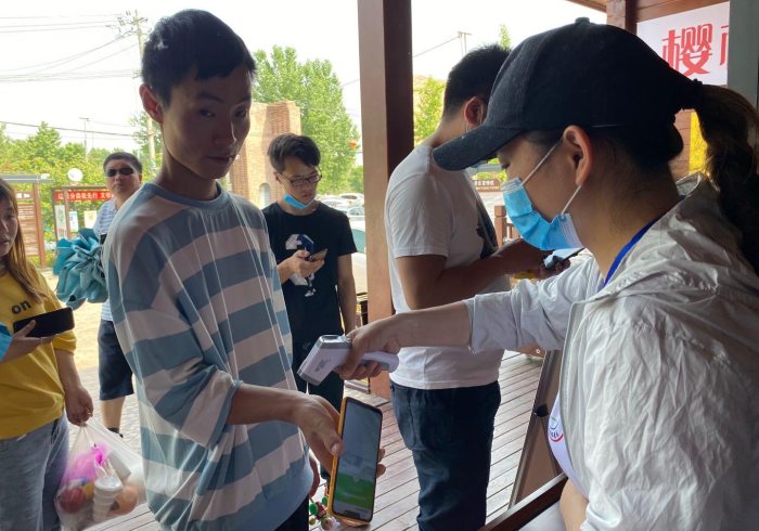 使 用 分 享 “ 阿 拉 斗 牌 可 以 开 挂 吗 ” ( 原 来 确 实 是 有 插 件 ) 使 用 分 享 “ 阿 拉 斗 牌 可 以 开 挂 吗 ” ( 原 来 确 实 是 有 插 件 )