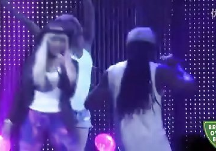 辅 助 神 器 “ R u n   i t 开 挂 会 不 会 被 检 测 出 来 ” 揭 秘 透 视 辅 助 万 能 挂